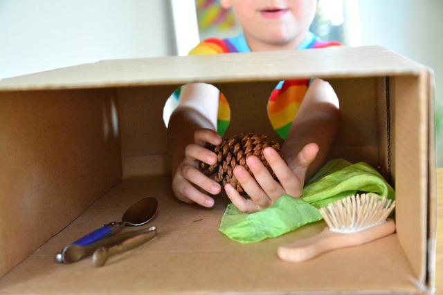 Mystery Box Montessori: di cosa si tratta e come realizzarla